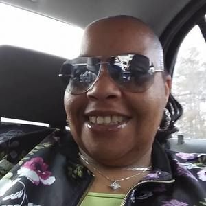 Meet your Posher, Sylvia